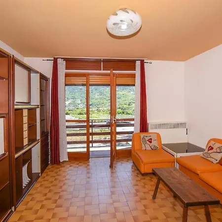 Nice In Pierre With 1 Bedrooms And Wifi